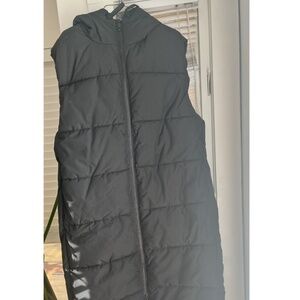 H&M long puffer vest